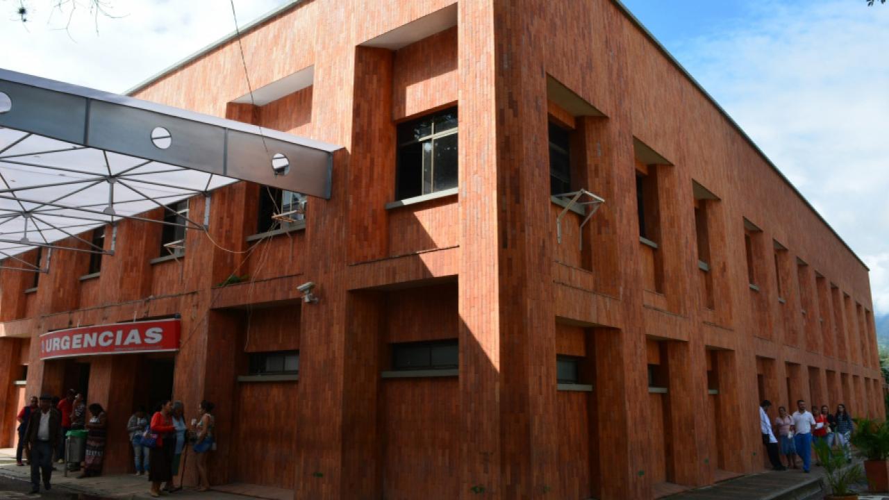 Resultado de imagen para hospital emiro quintero cañizares ocaña